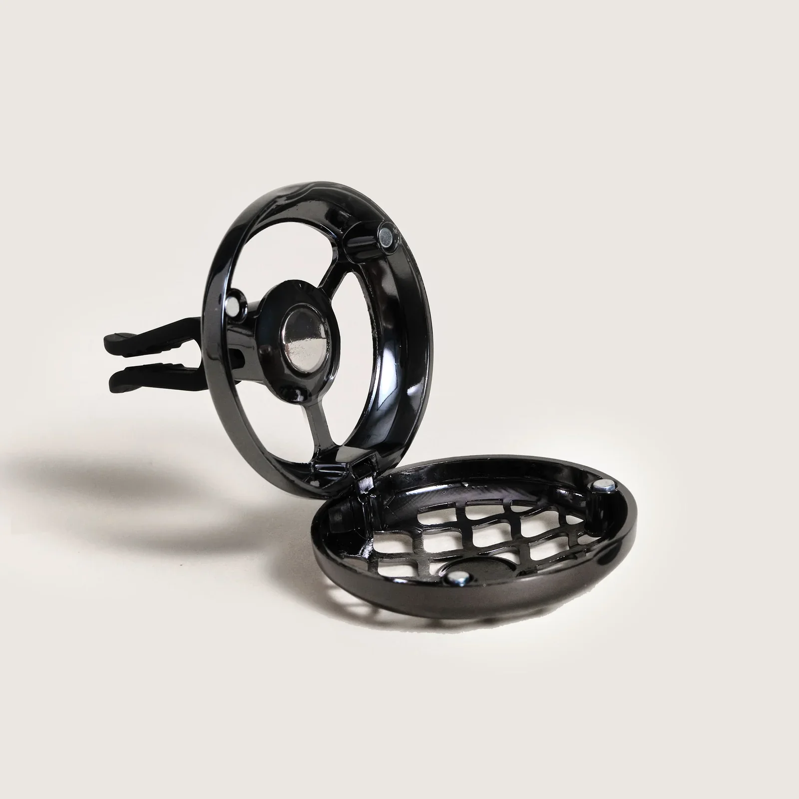 Resonance Car Diffuser Vent Clip—Gun Metal - Image 3