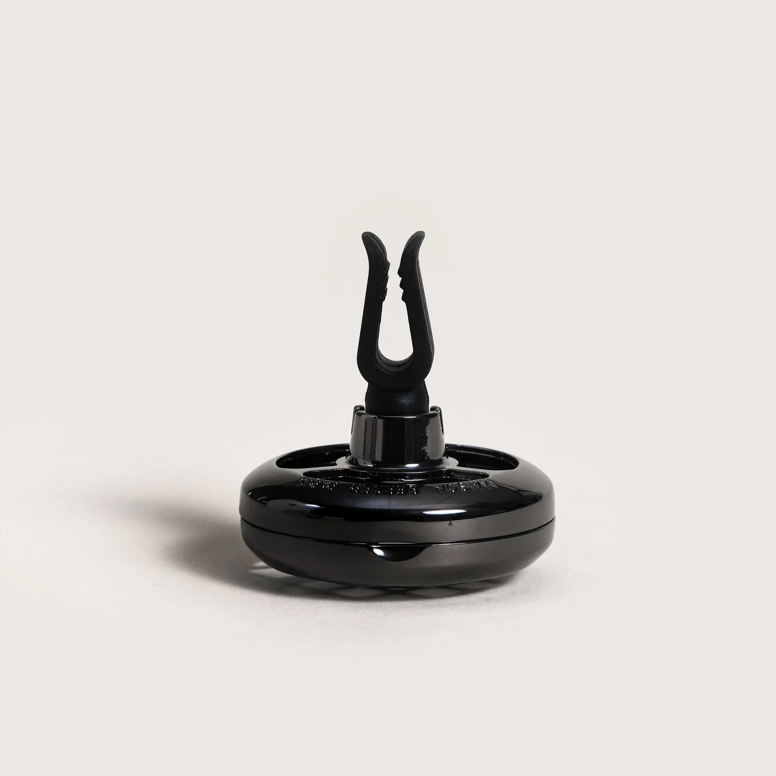 Resonance Car Diffuser Vent Clip—Gun Metal - Image 4