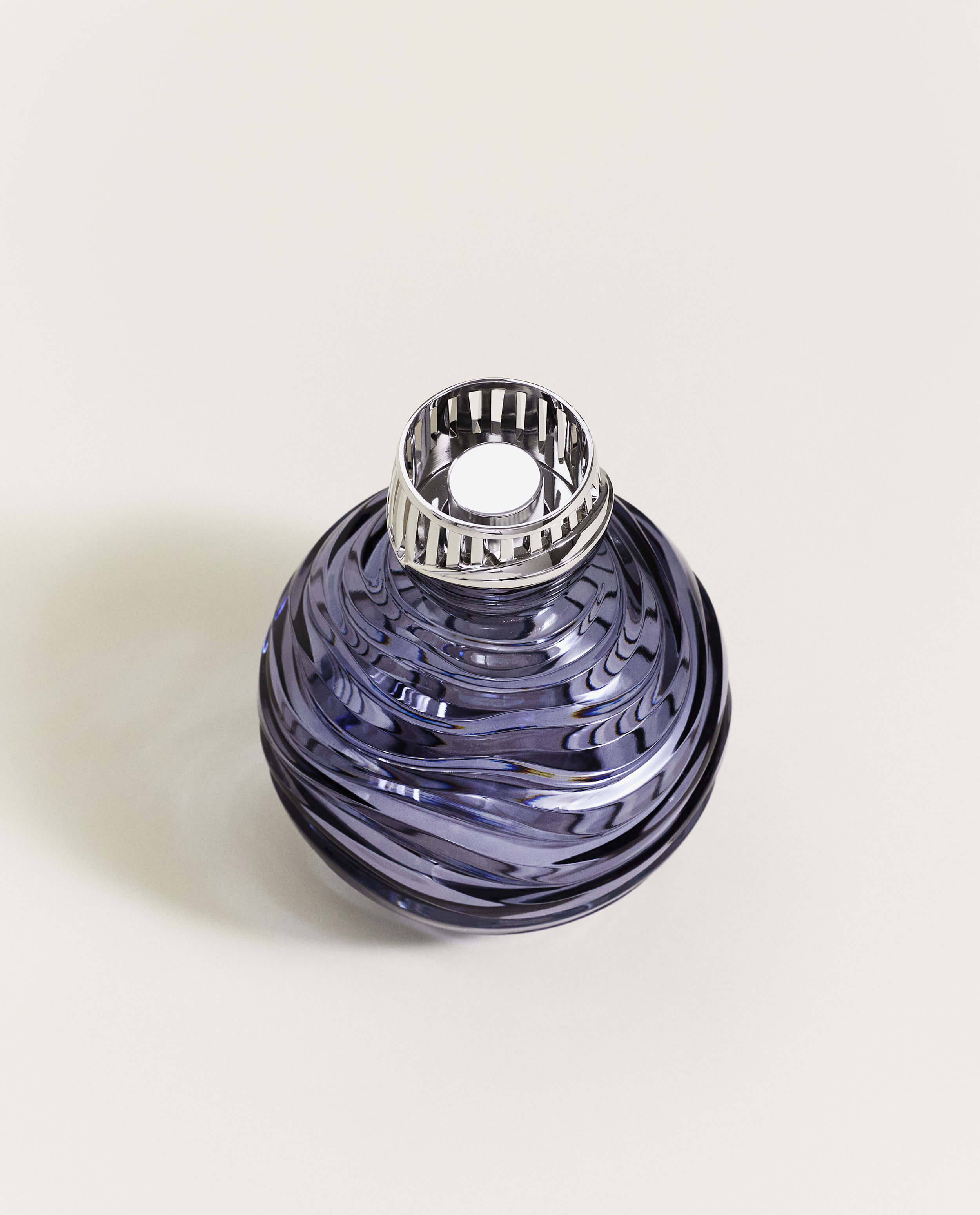 Art Edition Crystal Globe Lamp—Grey - Image 3