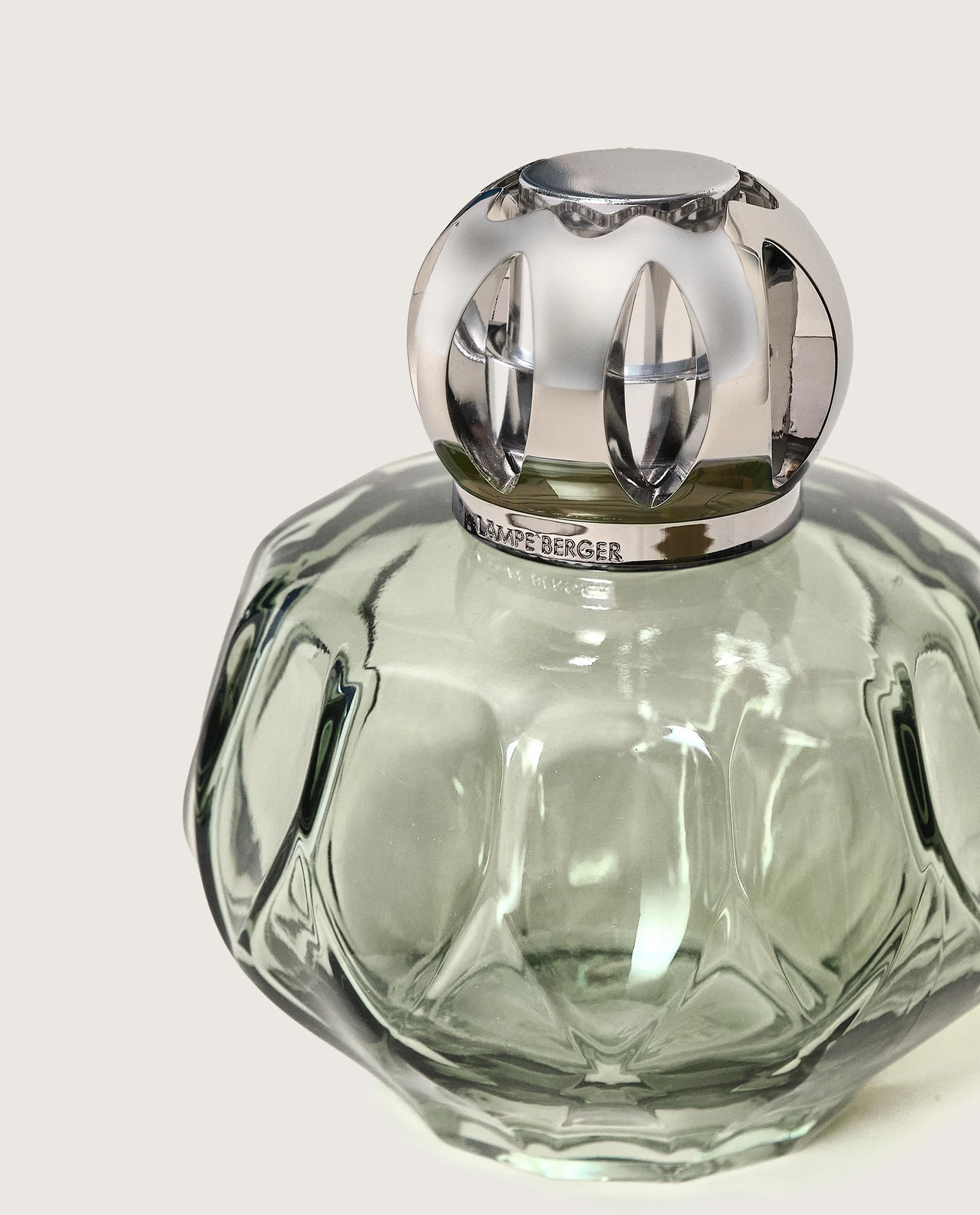 Rosalie Fragrance Lamp—Green - Image 4